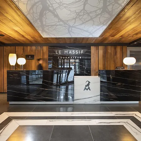 Le Massif & The Leading Of The World Hotell