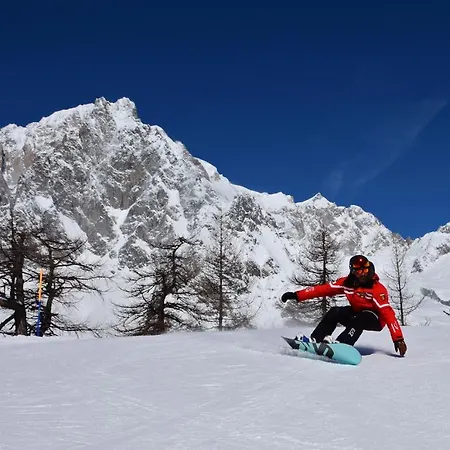 Le Massif & The Leading Of The World 5*