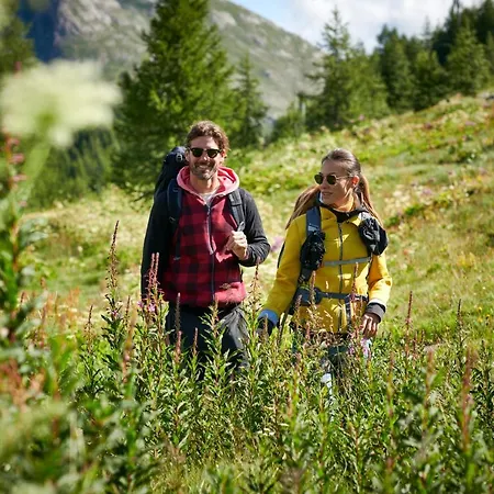 Le Massif & - The Leading Of The World Courmayeur
