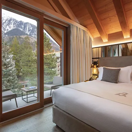 Hotel Le Massif & - The Leading Of The World 5*