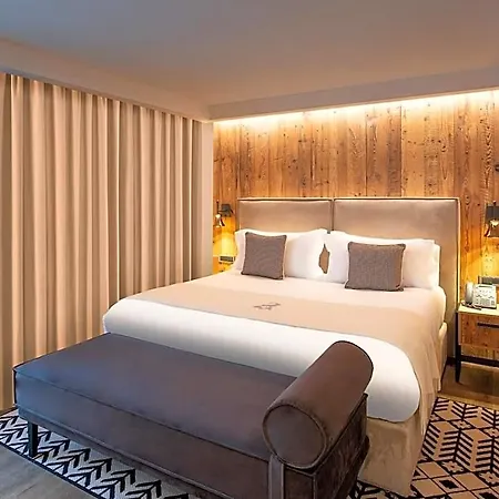 Le Massif & - The Leading Of The World Hotel