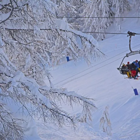 Le Massif & - The Leading Of The World Szálloda 5*