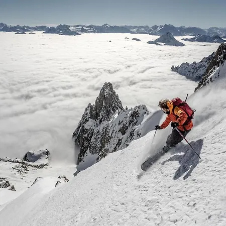 Le Massif & - The Leading Of The World Szálloda 5*
