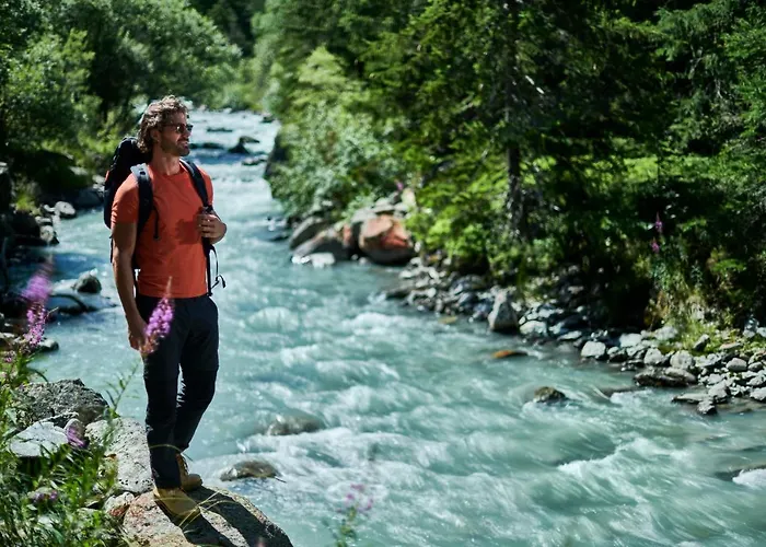 Le Massif & The Leading Of The World 5*