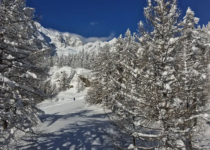 Hotel Le Massif & The Leading Of The World 5*