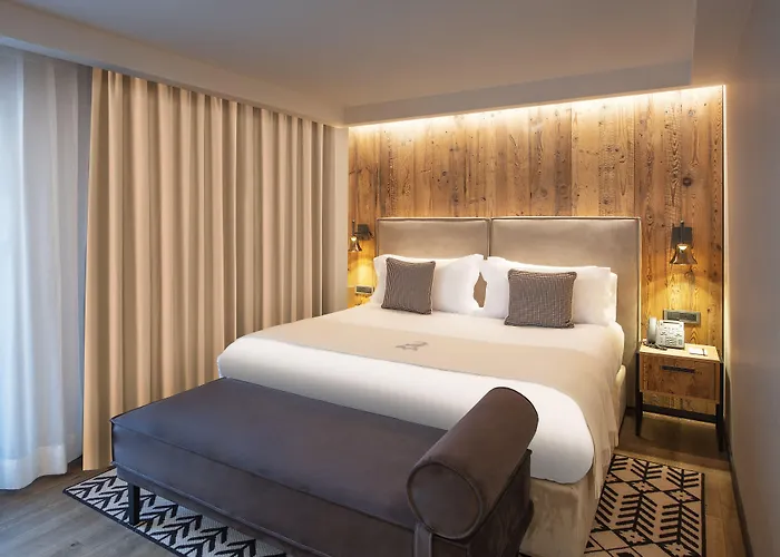 Le Massif & The Leading Of The World 5* Courmayeur