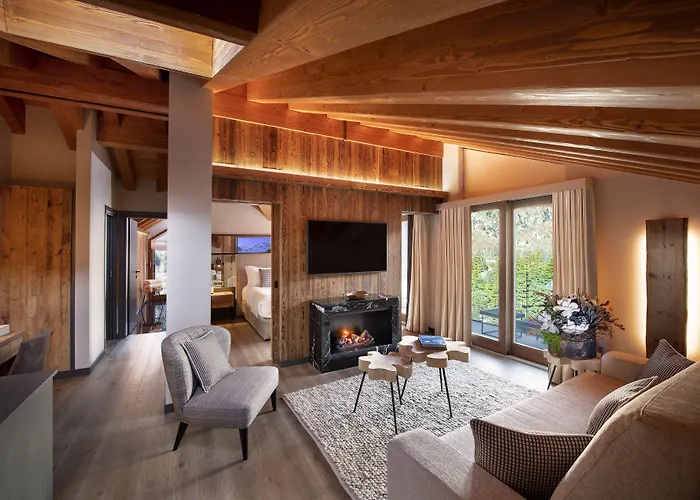 Le Massif & The Leading Of The World Hotel 5*