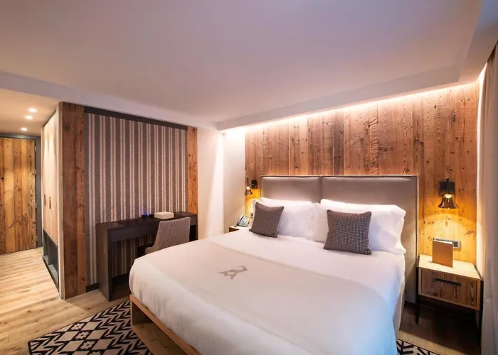 Hotel Le Massif & The Leading Of The World 5*