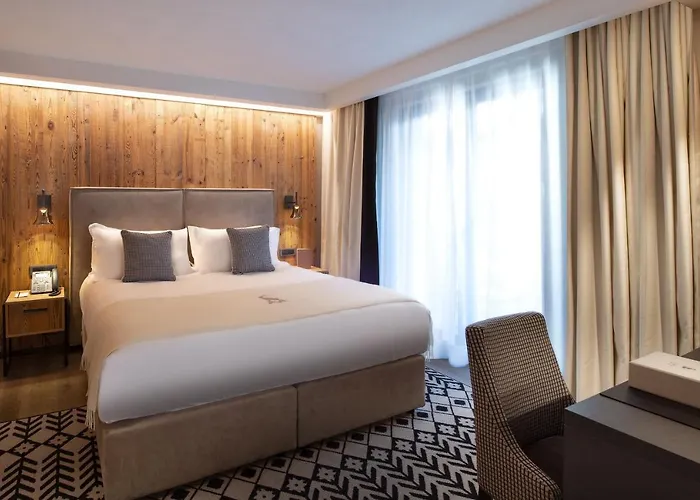 Le Massif & The Leading Of The World 5*